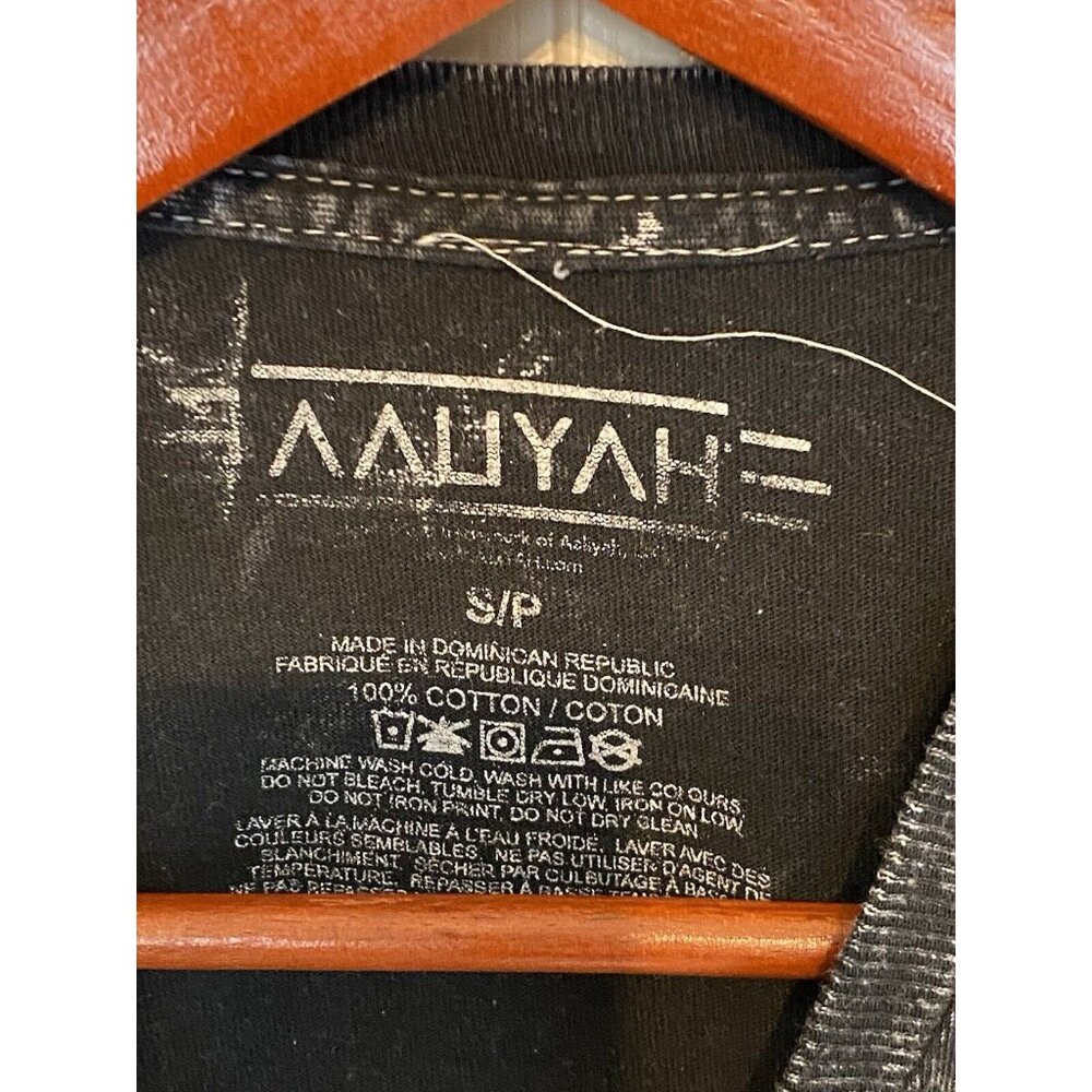 Aaliyah Black Fade T-Shirt Unisex S Small  Tour Music Band Princess of R&B - Picture 4 of 4